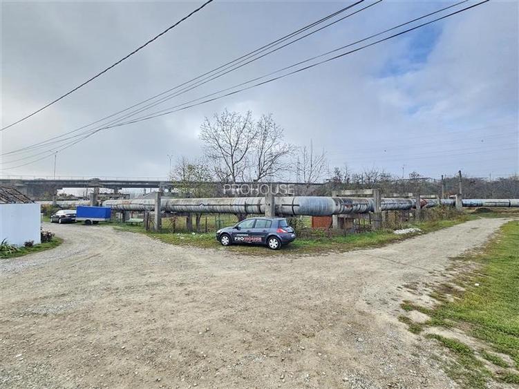 Izvoare - teren intravilan - 1.365mp -  dubla deschidere - 4