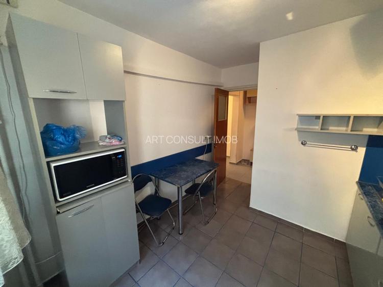 Apartament 3 Camere | Gorjului | Decomandat | 2 Bai | 2 Balcoane |Debara| Metrou - 12