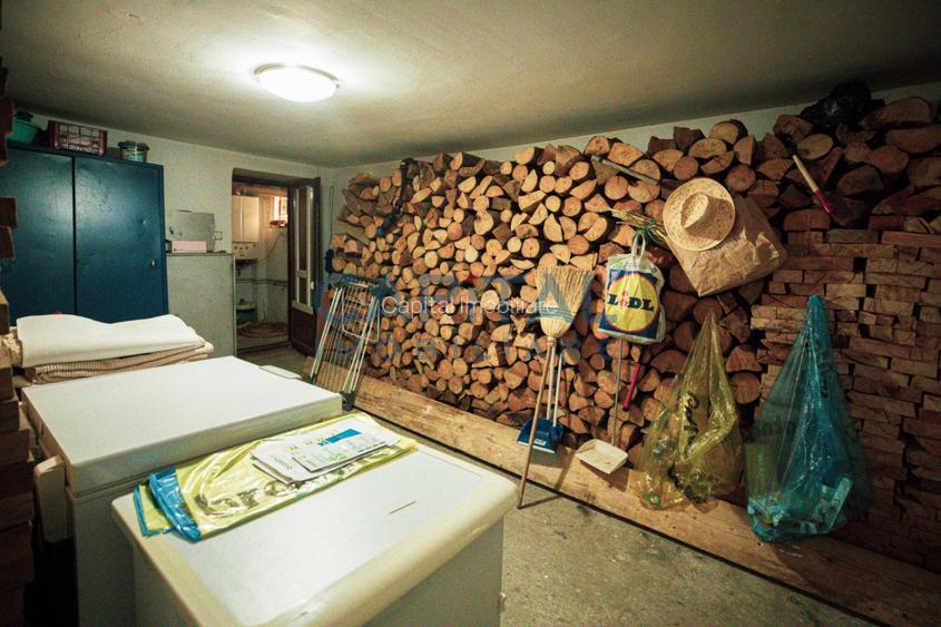 Casa superba zona centrala p+1 Resita - 12