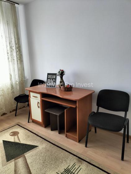 Inchiriez! Garsoniera, mobilata, utilata , zona Poarta 6 - 2