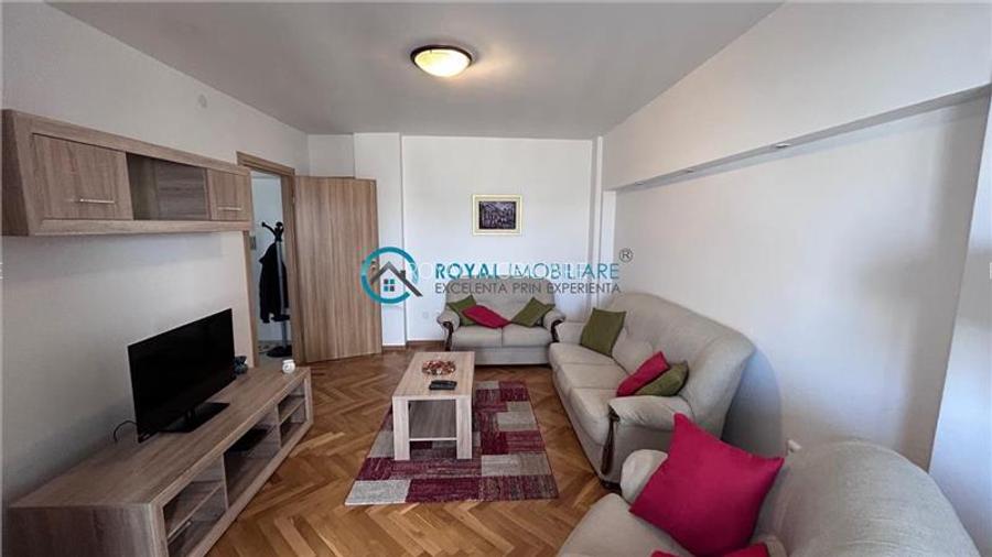 Royal Imobiliare - Inchiriere Apartament zona Ultracentrala - 3