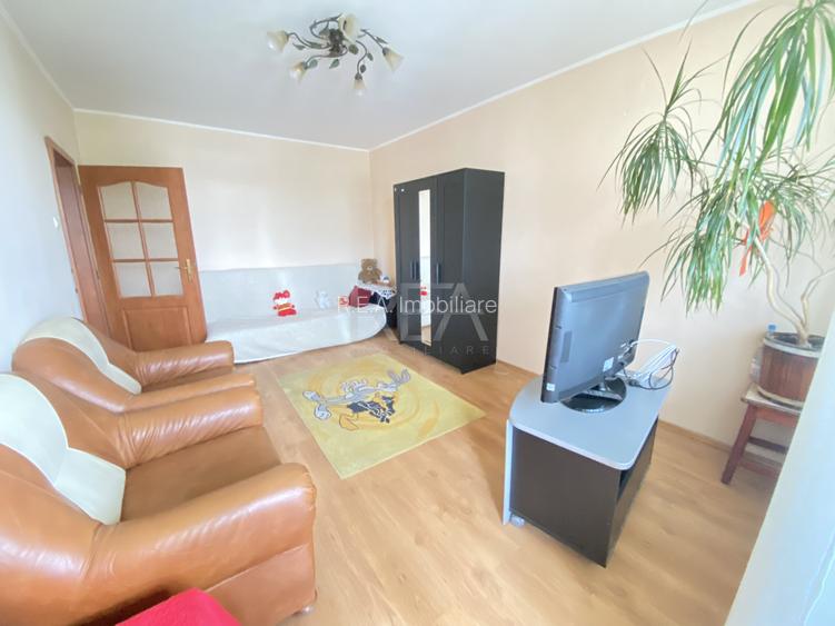 3 camere-decomandat-Etaj 5/10-Petre Ispirescu - 2