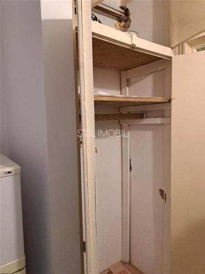 Apartament 2 camere decomandat CENTRU, mobilat complet- 479 EUR - 13