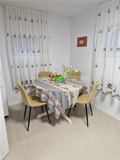 Casa de vanzare 4 camere Sibiu Terezian - 2