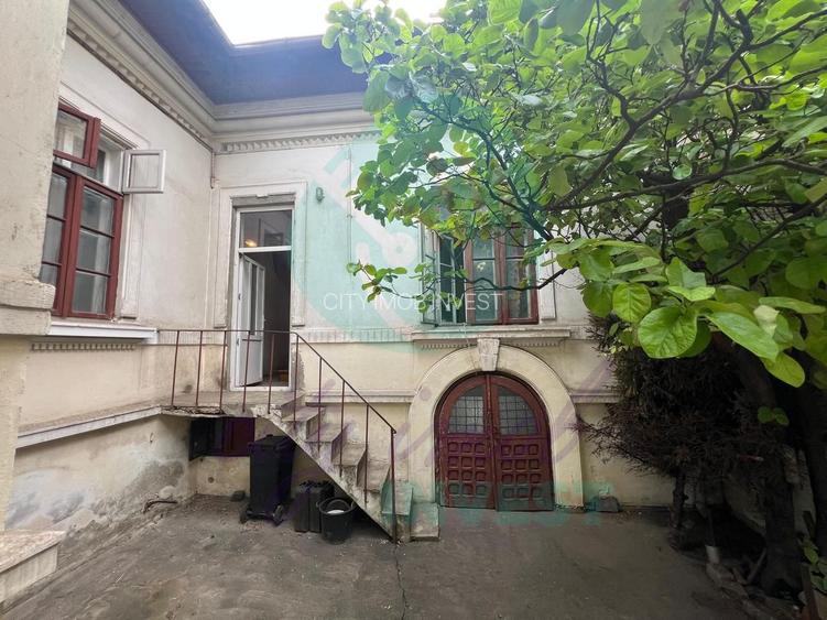 Raritate Parc Carol | Vila neoromânească curte libera 165mp - 2