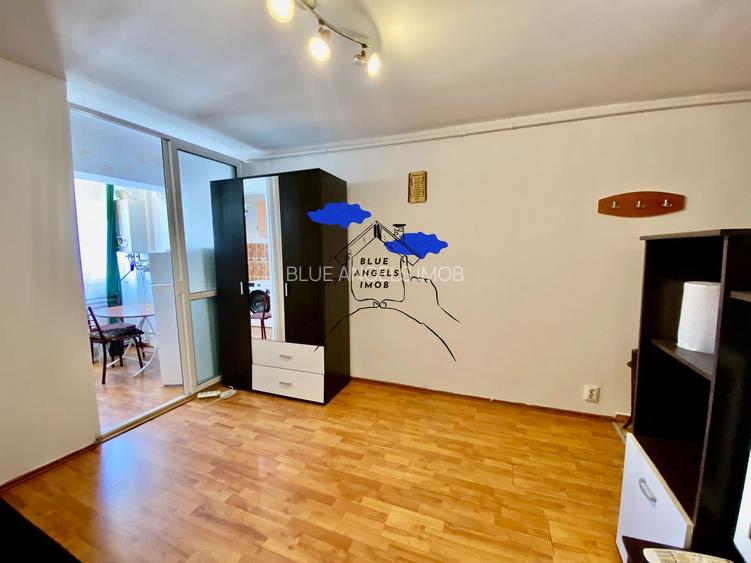 Garsoniera str Grigore Ureche (vis a vis fosta fabrica Coca Cola) 4/4 - 3