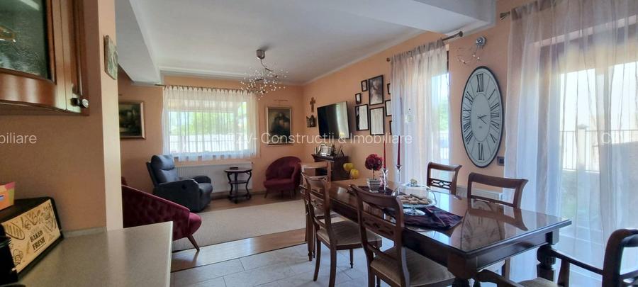 Vila la cheie cu grădină- sector 5 - 7