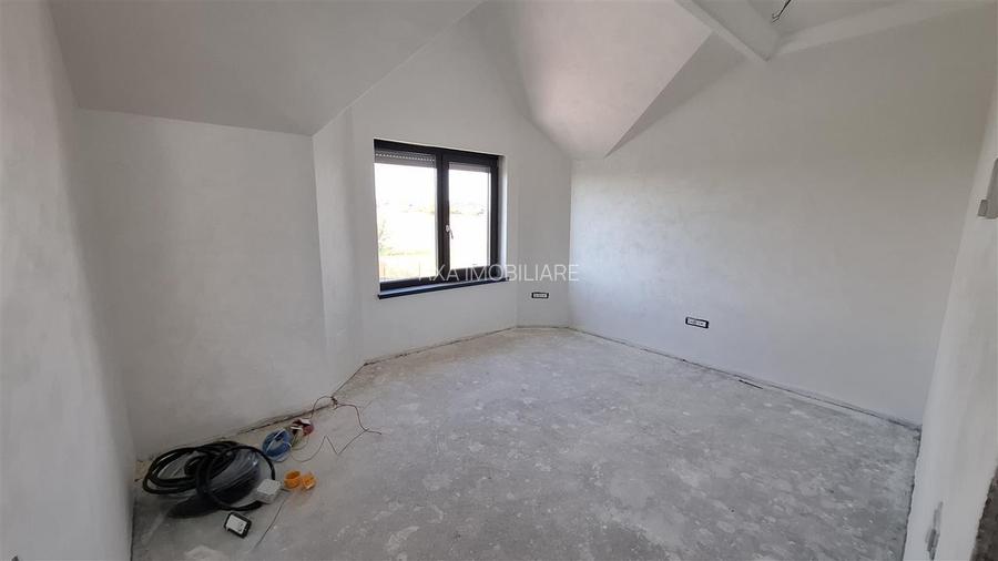 Casa 4 camere Breazu, 3 bai, 120mp S.u,Teren 510 mp,0% Comision - 18