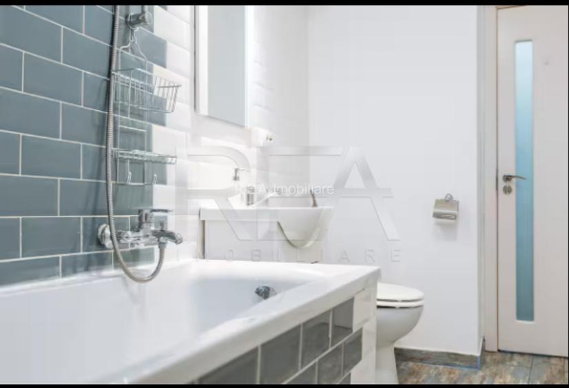 Apartament cu 4 camere cu vedere spre fantanile de la Piata Unirii - 26