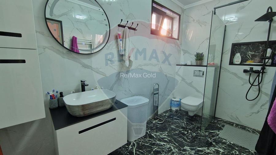 Casă / Vilă cu 5 camere - la 2 minute de Complex Cosmopolis - 20