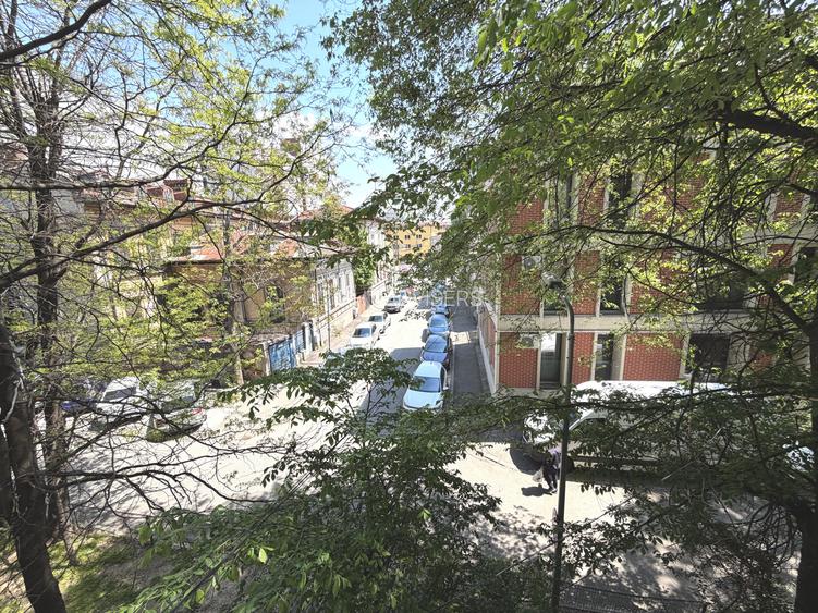 Unirii - Bld Dimitrie Cantemir - 2 cam - etaj 2 - vedere spate - 9