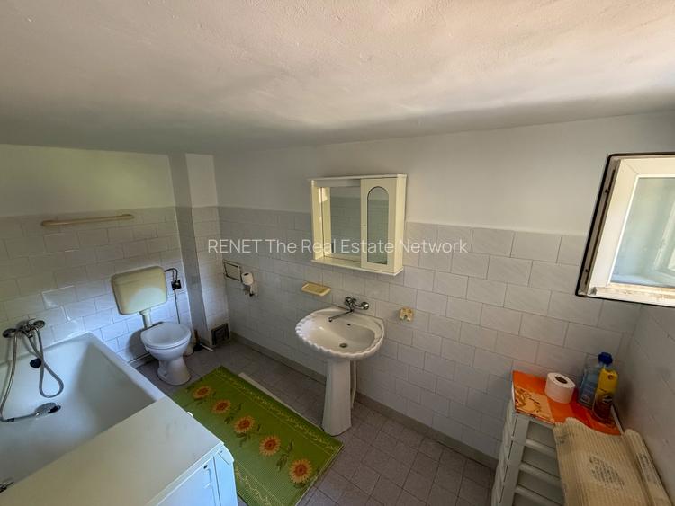 Vila cu 6 dormitoare in Breaza, lot teren 1289 mp - 11