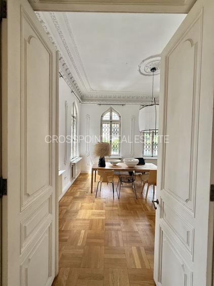 Vilă cu farmec interbelic, pretabilă pentru activități comerciale - 5