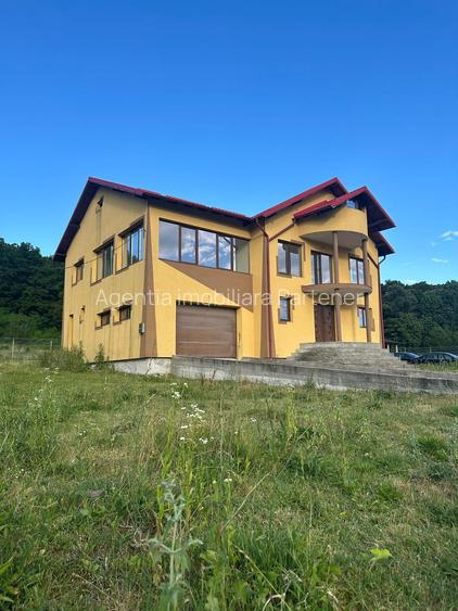 Casa P+E, teren 6.900 mp, sat Barbatesti / com Cocu /jud Arges - 2