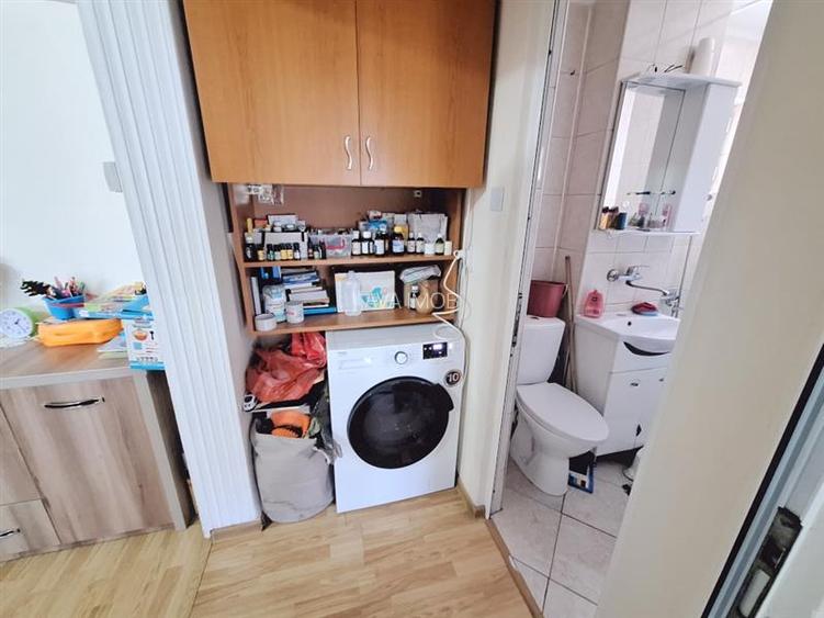 Apartament 3 camere semidecomandat  zona MIilcov - 10