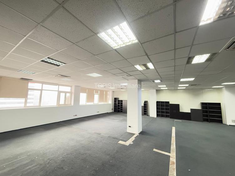 Aviației - Spațiu pentru depozitare (200mp-1.200mp)-Parter/ Clădire industrială - 23