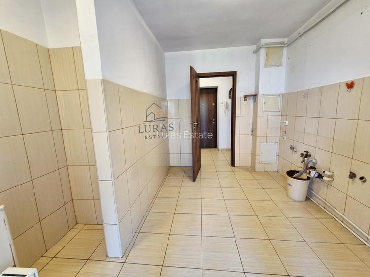 Apartament de vanzare Tomis 2 | 2 camere | Decomandat - 8