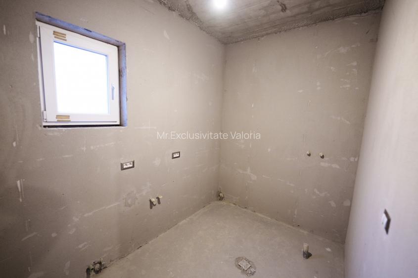 Casa la gri - Romanesti - 7