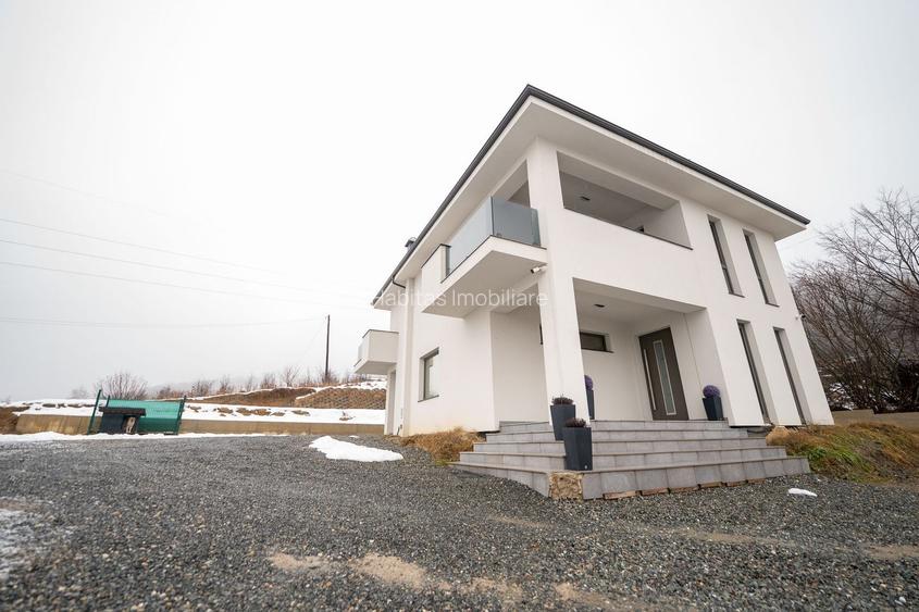 Casa noua cu teren generos de 1775 mp priveliste spectaculoasa Feleacu - 10