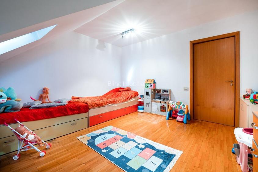 Casa idividuala ,330 mp utili + teren de 800 mp, Manastur - 19