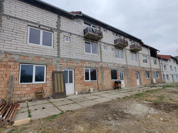 COMISION 0% Casa cu 20 camere, intabulata, utilitati+3.125mp teren in Slimnic - 3