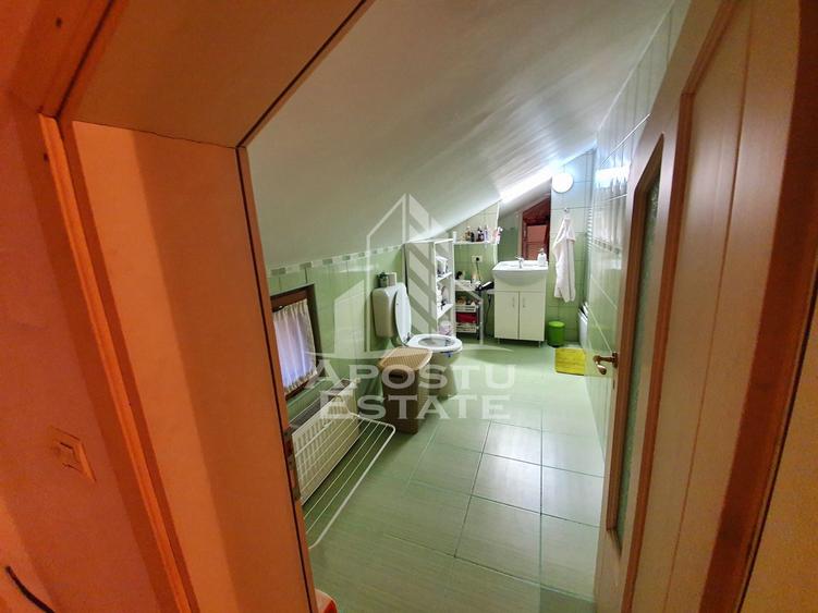 Apartament pe 4 camere, renovat complet la curte comuna in Balcescu