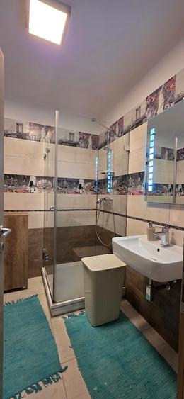Inchiriem aparatament 3 camere mobilat lux,ARED,str Tudor Vladimirescu,Oradea