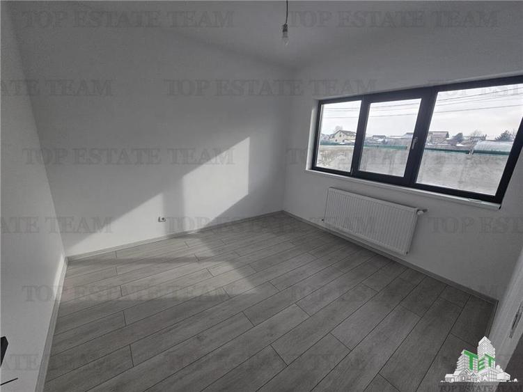 Casa parter 2 placi teren 450mp la 15 minute de Bucuresti