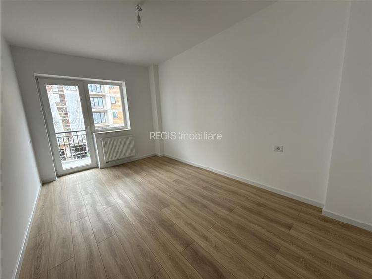 Oportunitate,  3  camere SPATIOS ,  Coresi - 16