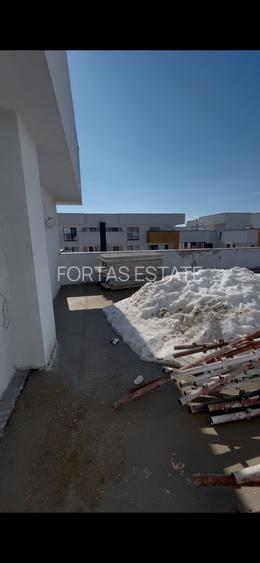 Penthouse NOU aproape de metrou! Terasa 130mp!! - 9