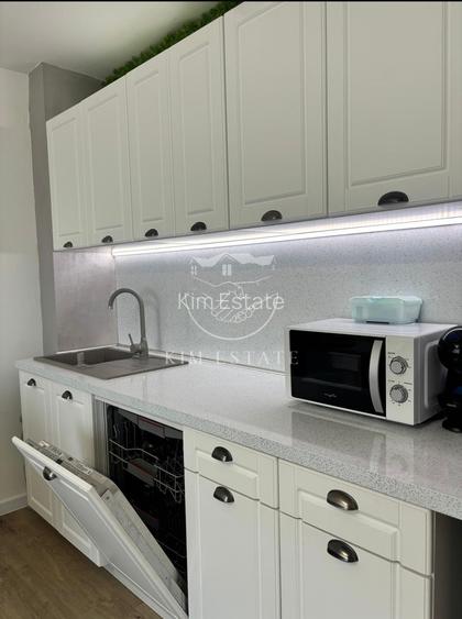 Închiriere apartament cu 2 camere, zona Compozitorilor - 4