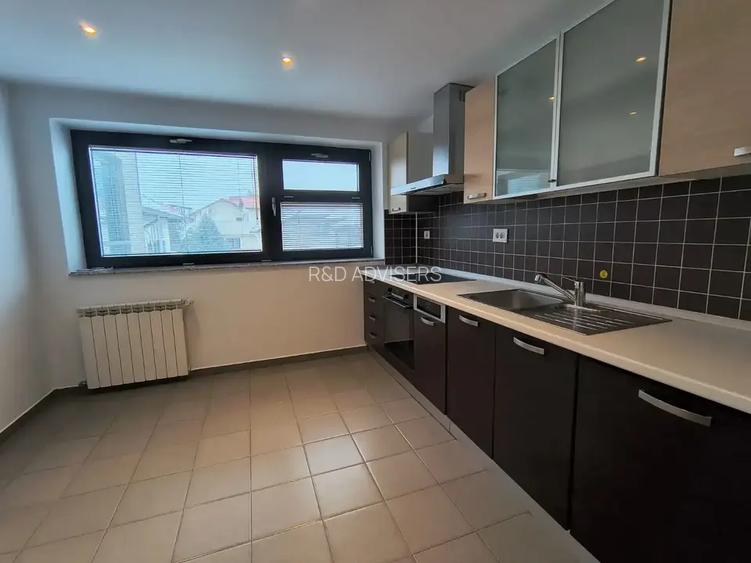 Apartament elegant cu 4 camere | Etaj 1 - 5