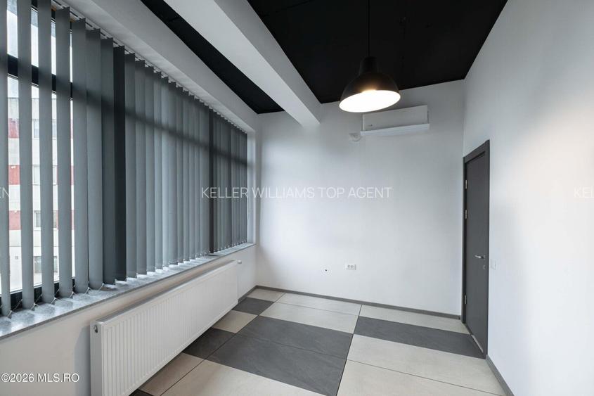 Spatiu comercial de inchiriat in zona Brotacei - 11