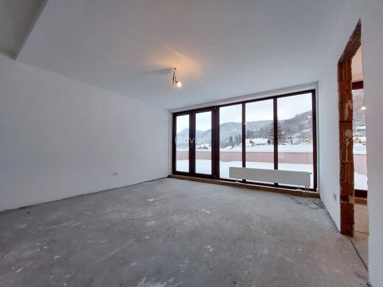 Penthouse Vanzare, Imobil Nou, Zona linistita - 3