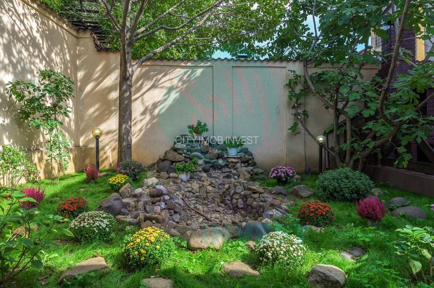 Vilă spațioasă cu curte superbă lângă Parcul Circului - 16