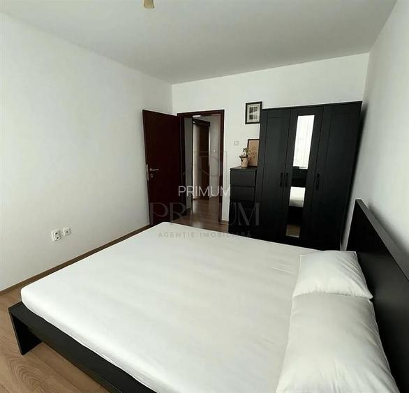 COMPLEX STUDENTESC - 3 CAM - DECOMANDAT - 2 BALCOANE - RENOVAT - MOBILAT - CENTR - 11