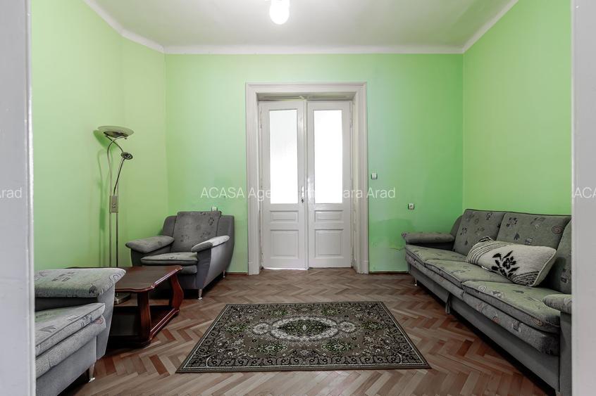 Locuință spațioasă cu grădină mare, în Aradul Nou, calea Timișorii - 12