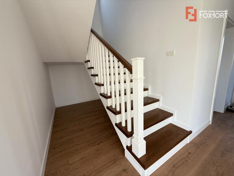 Duplex cu 5 camere de vanzare in localitatea Dumbravita - 10