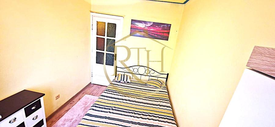 Vand apartament cu 4 camere in zona spitalul judetean,comision ,,0'' - 8