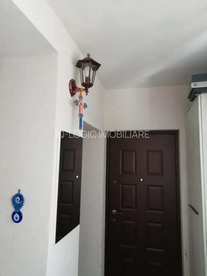 Casa 6 camere libera la vanzare zona AFI - 16