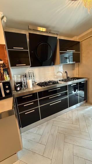 Apartament 3 camere  finisaje si mobila de lux - 10