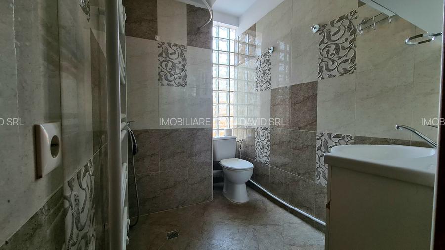 APARTAMENT IN CASA 4 CAMERE DECOMANDATE - SCHEII - 13