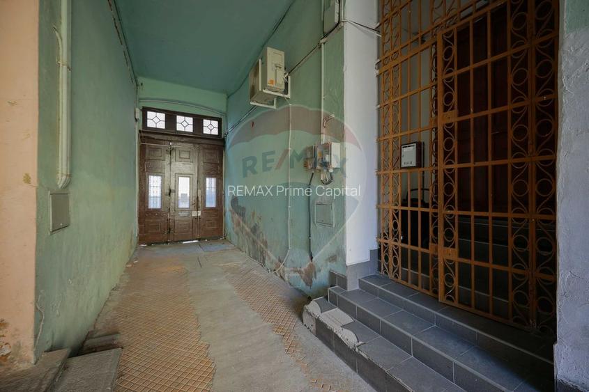 Apartament cu 3 camere de vânzare, ultracentral - 18