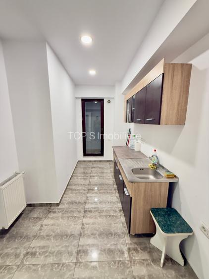 Unirii - Casa Poporului / Birou 2 camere/ Parcare subterană - Bloc 2012 - 21