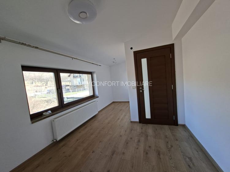 Casa/Vila De Inchiriat In Borhanci - 13