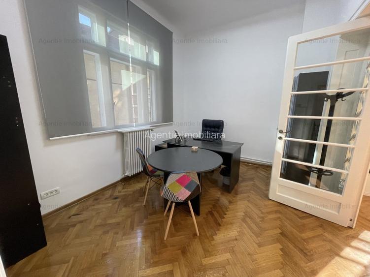 Birou Firma - Vila S+P+E - Str. Toamnei / Bd. Dacia - 8