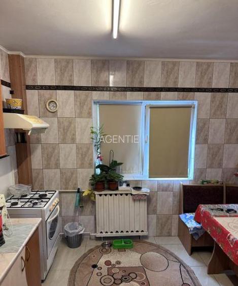 Bulevardul Basarabia-bloc 1986 - 3