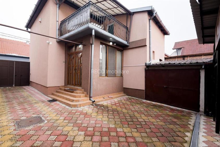 RECO Casa  cu 4 camere la 5 minute de centru (Olosig) -Oradea-curte si acces aut - 23