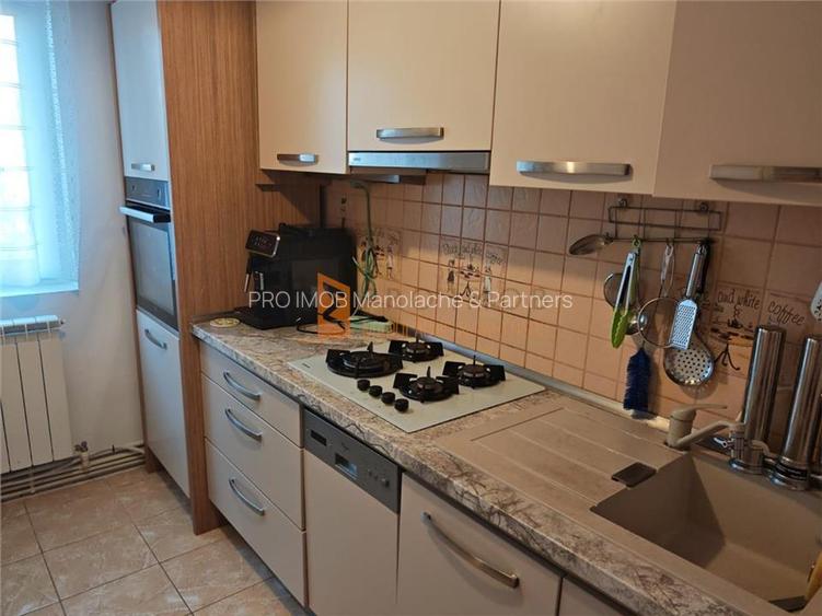 Apartament 3 camere cf 1 semidecomandat in zona Crang - 11