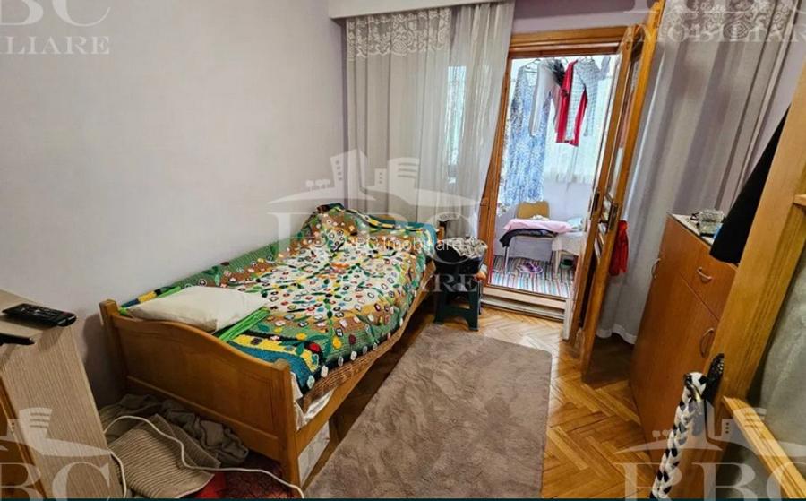 Apartament 4 camere decomandat in Manastur zona BIG - 2